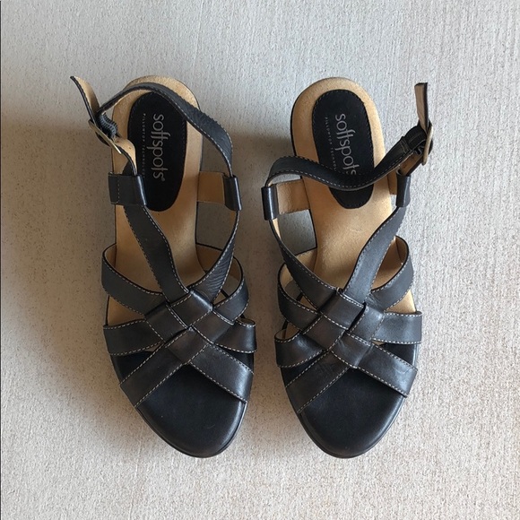 Softspots Shoes - 😎 SOFTSPOTS Black Elisa Heeled Sandals sz. 6
